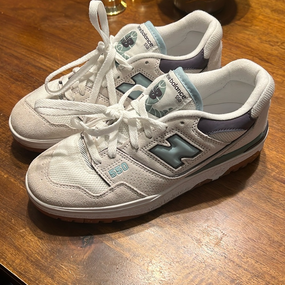 New Balance 550